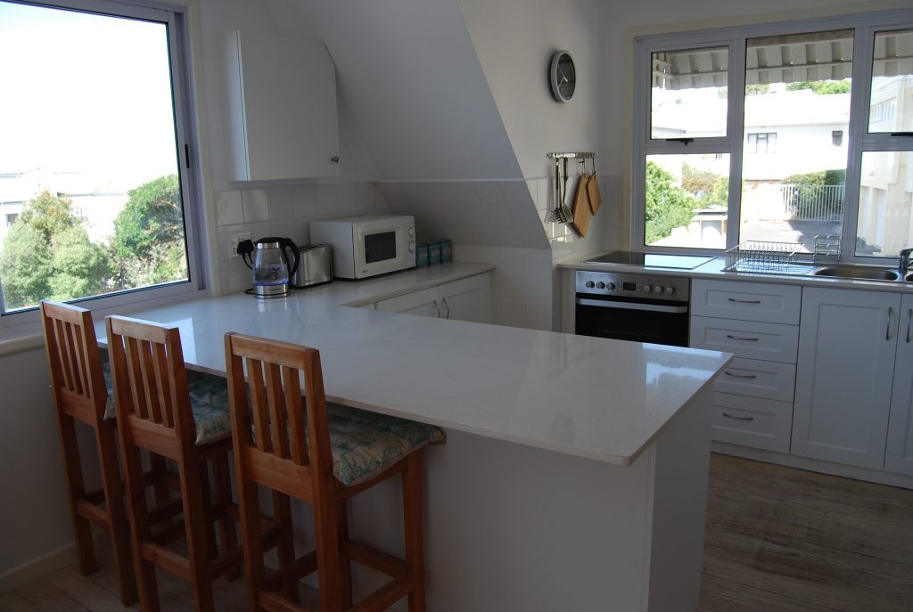 10. Fully equiped open plan kitchen