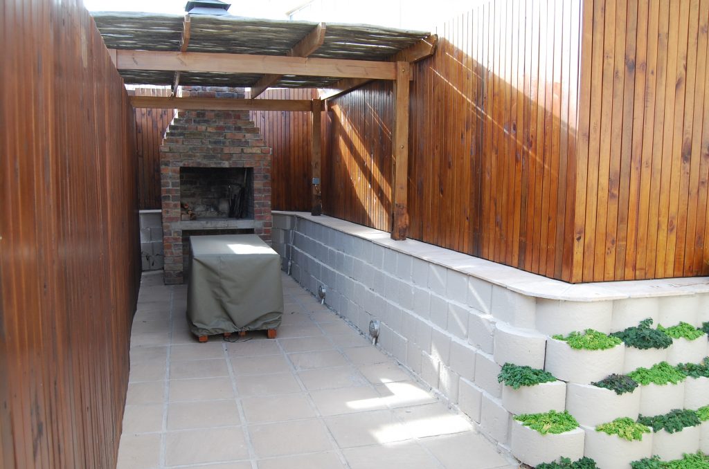 15. Braai and outdoor entertainment area